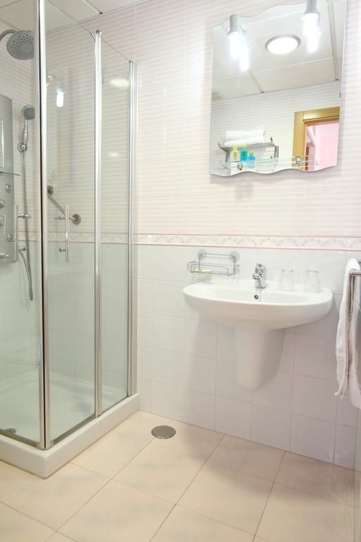 Hostal Campo Real Bed&Breakfast Room photo